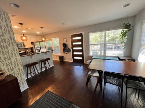 4612 Depew Ave, Austin TX  78751-3321 exterior
