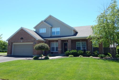 23721 Orchard Ln, Plainfield, IL 60586-8013