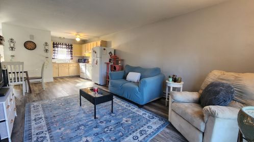 48 Athol St, Killingly, CT 06239-1902