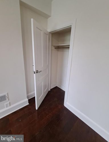 613 Front St, Camden NJ  08102-2129 exterior