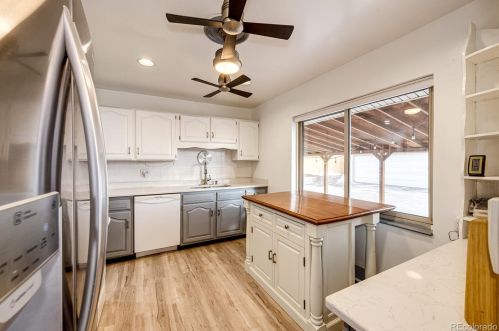 4070 Dartmouth Ave, Denver CO  80222-6861 exterior