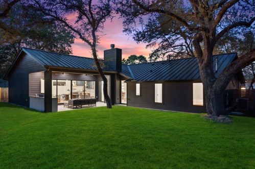 4211 Burney Dr, Austin TX  78731-1207 exterior