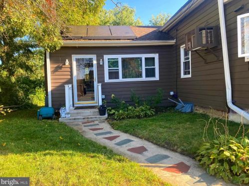 258 Kings Hwy, Clarksboro, NJ 08020-1327