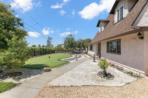 2429 Vista Dr, Upland, CA 91784-1136