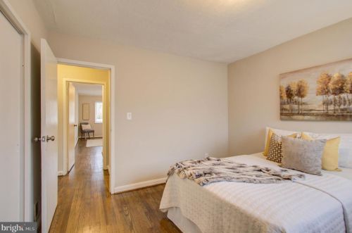 1601 Sanford Rd, Silver Spring MD 20902-4007 exterior