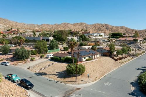 12572 Redbud Rd, Desert Hot Springs, CA 92240-4328