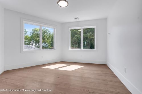 171 Wall St, Tinton Falls NJ  07724-2416 exterior