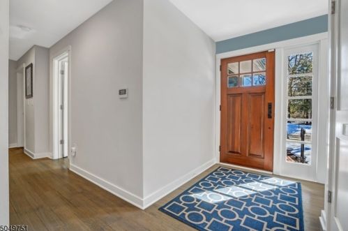 36 Rose Ter, Chatham Township, NJ 07928-2070