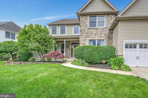 5 Cobblestone Ct, Columbus, NJ 08022-1969