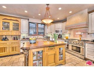 6651 5th St, Los Angeles CA  90048-4601 exterior