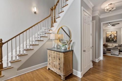 1133 Ashton Bluff Dr, Atlanta GA  30319-5399 exterior