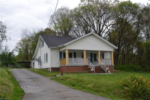 502 Pine St, Ellisboro, NC 27025-1524