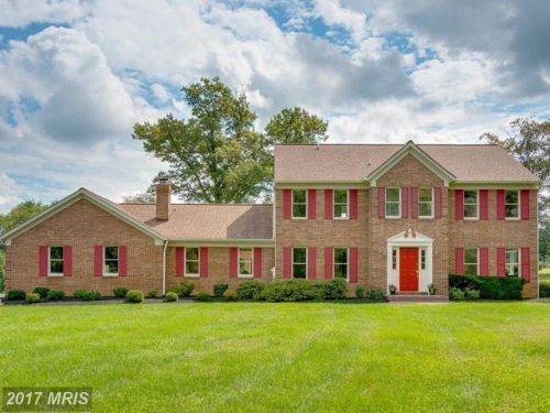 963 Trumpet Ct, Davidsonville, MD 21035-2434