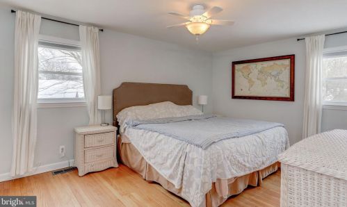 958 Chesterfield Rd, Haddonfield NJ 08033-3615 exterior