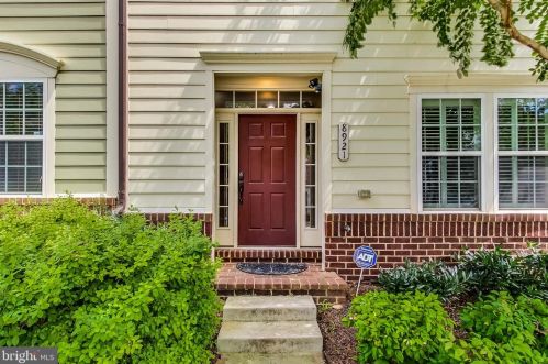 8921 Tawes St, Fulton MD  20759-2582 exterior