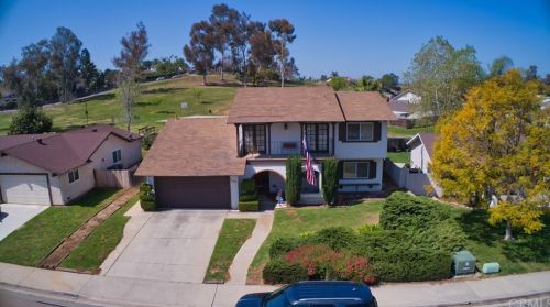 550 Woods Dr, San Marcos, CA 92069-3250