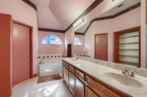 13212 Adonis Dr, Austin TX  exterior