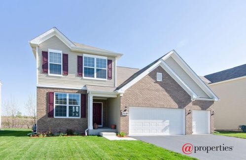 3530 Crestwood Ln, Carpentersville, IL 60110-3465