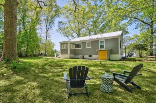 3985 Atlanta Rd, Smyrna GA  30080-5968 exterior