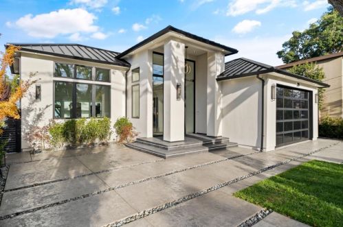 274 Carmelita Dr, Mountain View, CA 94040-3208