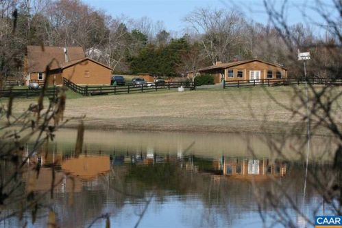 29119 Quarter Moon Ln, Rhoadesville, VA 22542-8858