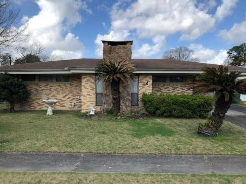125 Clayton Dr, Norco, LA 70079-2227