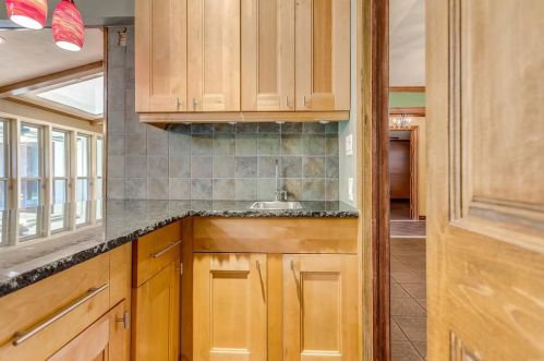 6248 Dilbeck Ln, Dallas TX  75240-5350 exterior