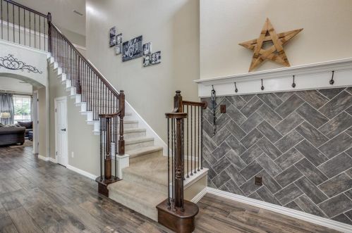 2207 Hillary Trl, Midlothian TX  76063-3790 exterior