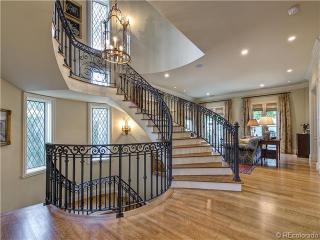 370 Clayton St, Denver CO  80206-4230 exterior