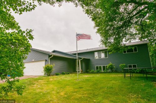 4110 Rum River Cir, Spectacle Lake, MN 55008-3800