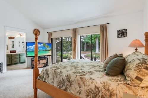 8 Dorchester, Irvine CA  92620-2614 exterior