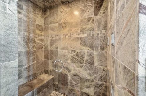 5630 Bald Eagle Blvd, Saint Paul MN  55110-6441 exterior