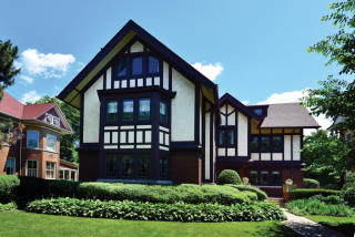 1025 Forest Ave, Evanston, IL 60202-1421