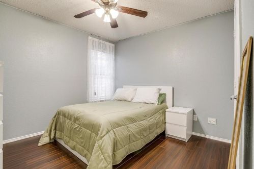 7105 Ashbourne Way, Fort Worth TX  76133-8924 exterior