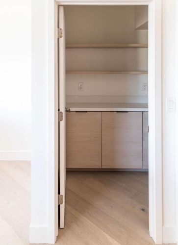 2166 Warmlands Ave, Vista CA  92084-3338 exterior