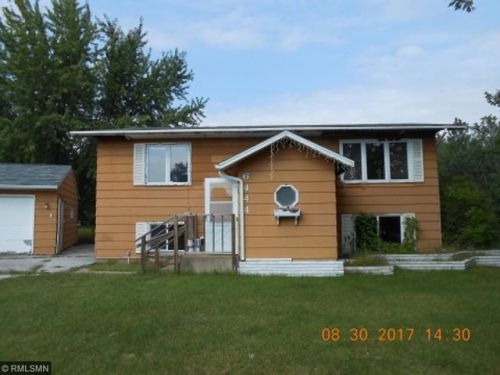 6444 272nd Ct, Columbus, MN 55092
