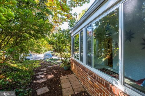 1313 Elson Ct, Silver Spring MD 20912-7027 exterior