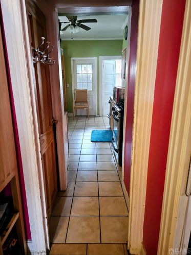 141 Brighton Ave, Perth Amboy, NJ 08861-4615