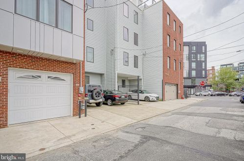 1011 Germantown Ave, Philadelphia, PA 19123-0016