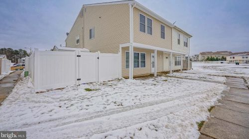 12 Lamont Ct, Erial, NJ 08081-1902