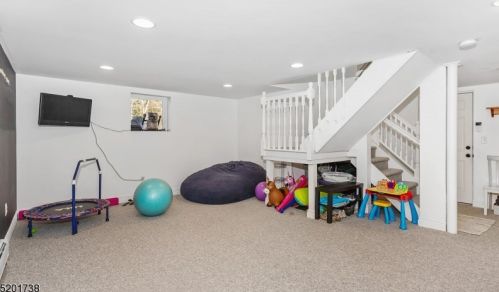 97 Roosevelt Ave, Paterson NJ  07506-0015 exterior