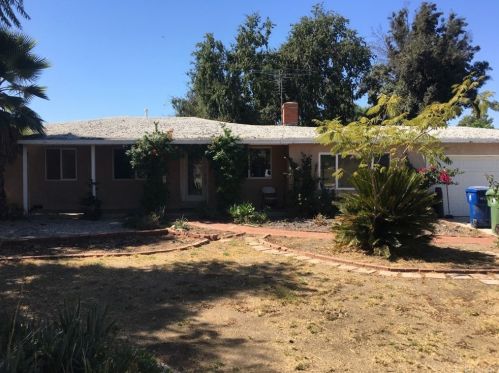 7855 Genesta Ave, Van Nuys, CA 91406-1623