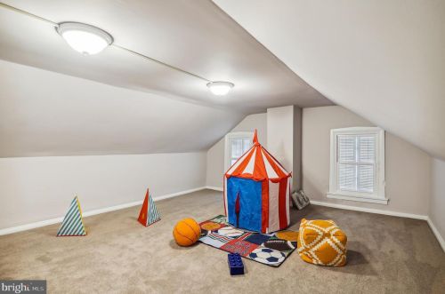 15435 Good Hope Rd, Silver Spring MD 20905-4029 exterior