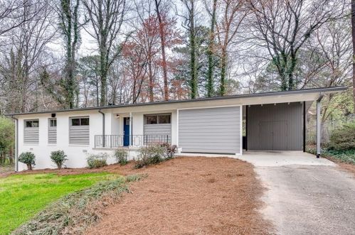 126 Indian Trl, Marietta, GA 30068-3319