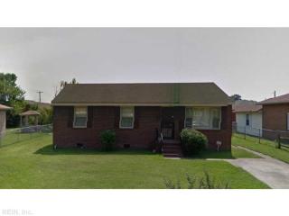 1911 Effingham St, Portsmouth, VA 23704-5743