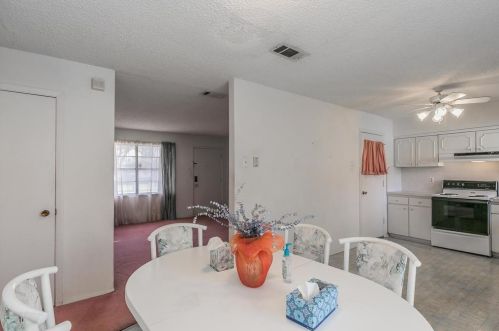 1811 Pleasant Run Rd, Carrollton TX 75006-7539 exterior