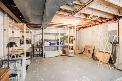 7186 Bentley Cir, Englewood CO 80112-1186 exterior