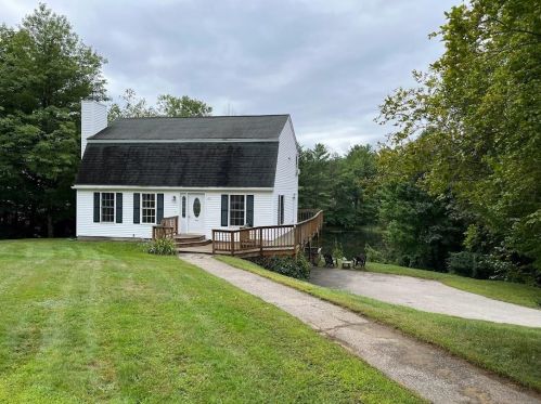 60 Horseshoe Dr, Belmont, NH 03220-3460