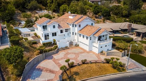 10228 Overhill Dr, Santa Ana CA  92705-1595 exterior