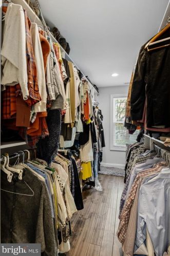 232 Elm Ave, Tavistock NJ 08033-2535 exterior